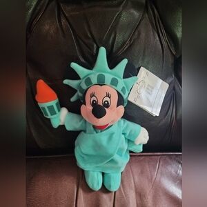 Minnie as Statue of Liberty from the Disney Bean Bag Collection